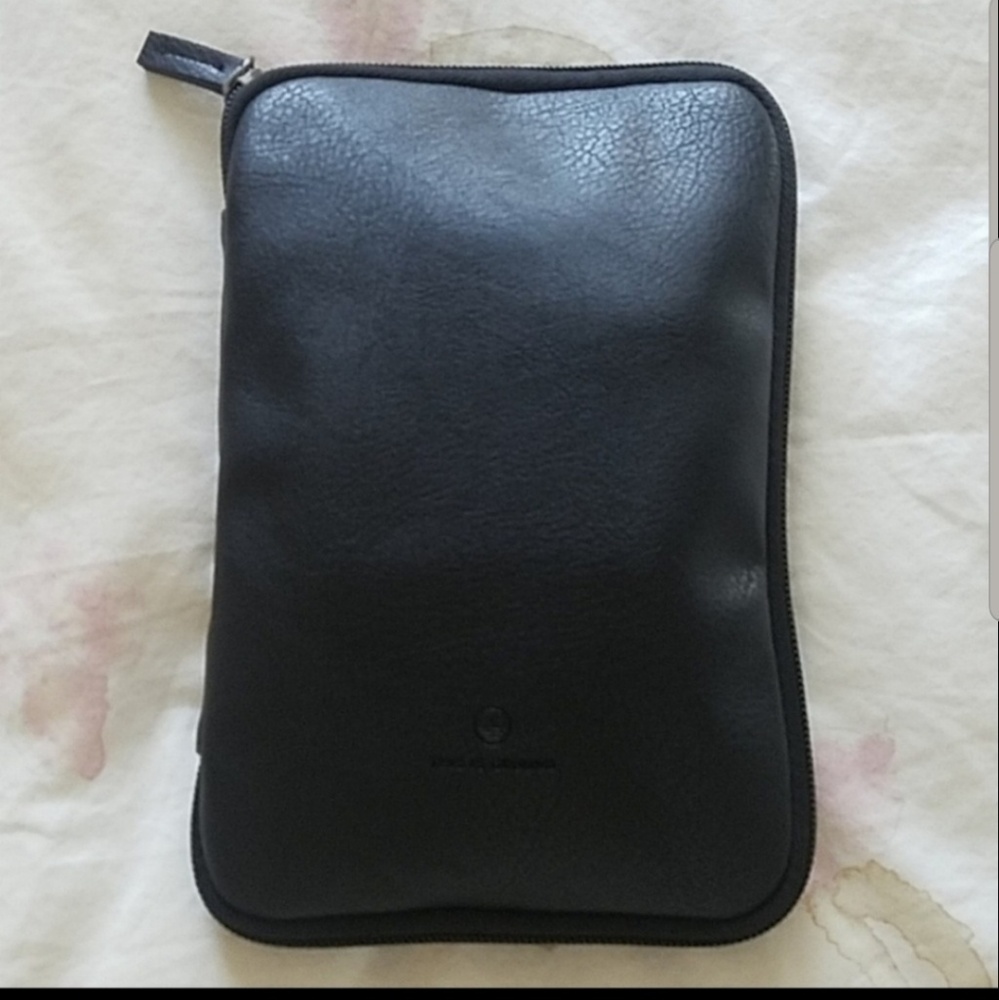 NWT 5⭐ Luxury Leather Travel kit, Diff colors! - Picture 4 of 8